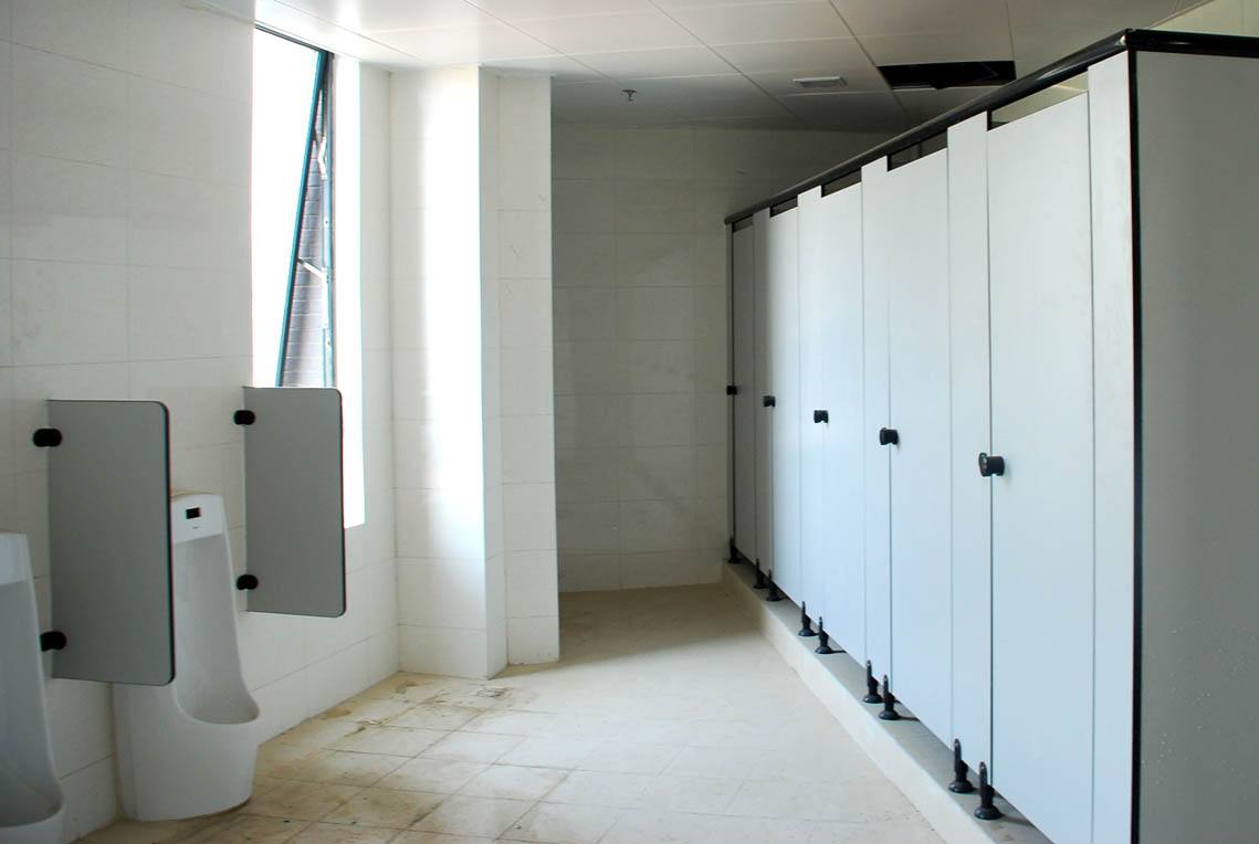 衛(wèi)生間隔斷